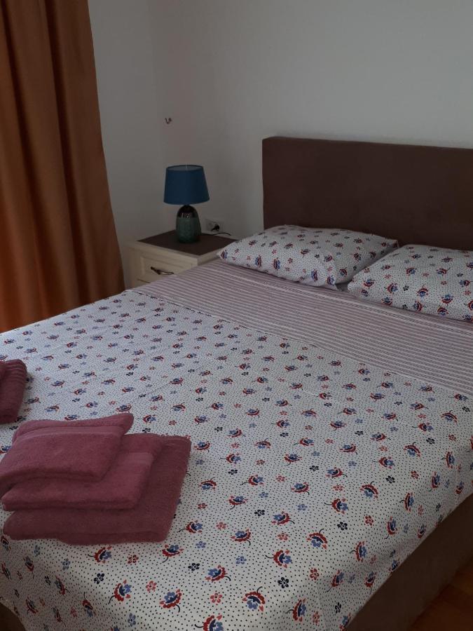 Lux Apartments Kristina 부드바 외부 사진