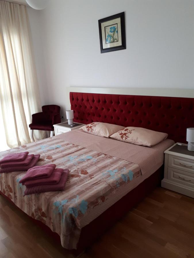 Lux Apartments Kristina 부드바 외부 사진