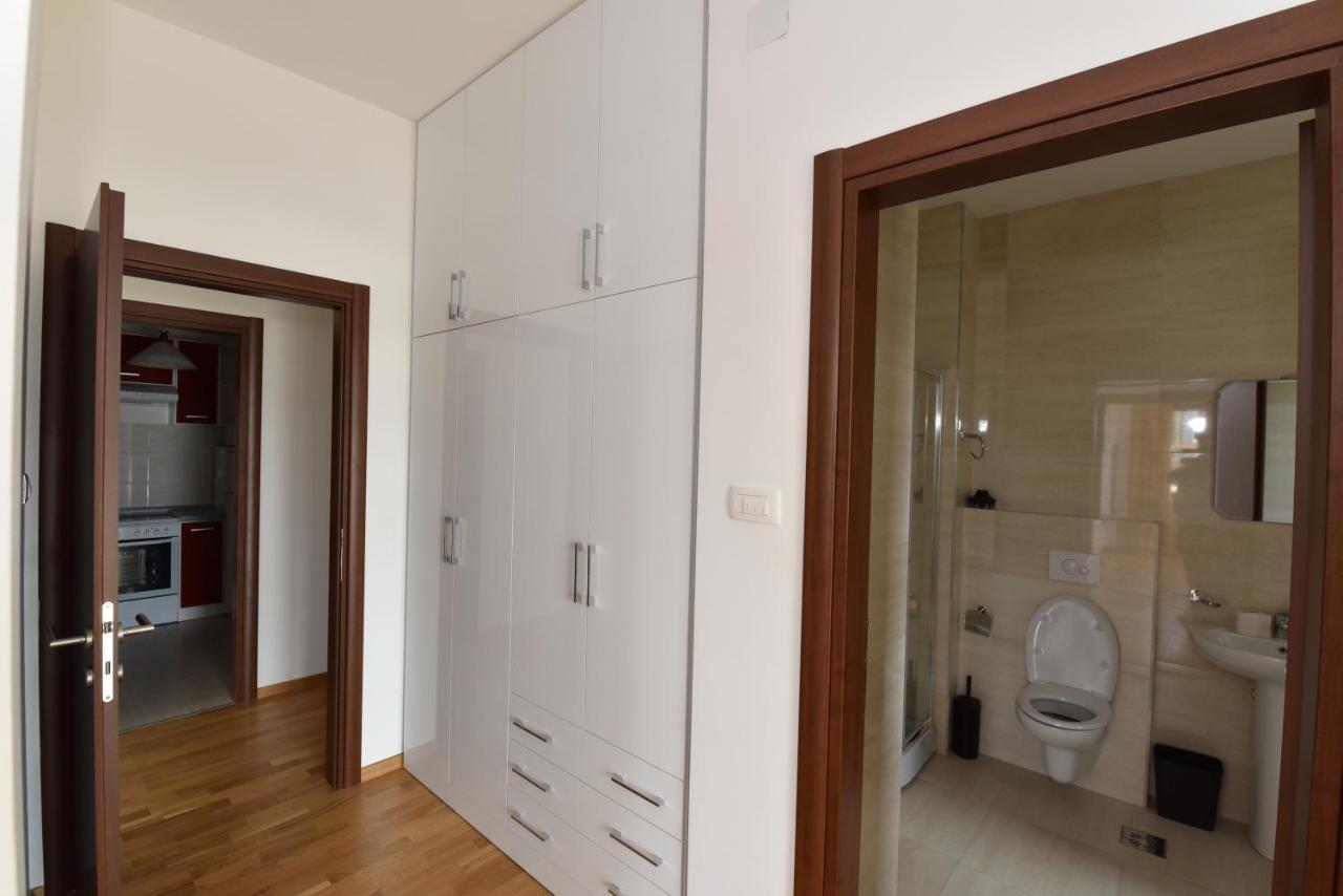 Lux Apartments Kristina 부드바 외부 사진