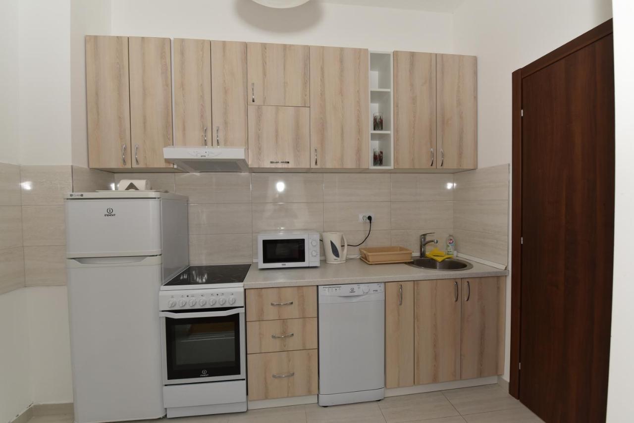 Lux Apartments Kristina 부드바 외부 사진
