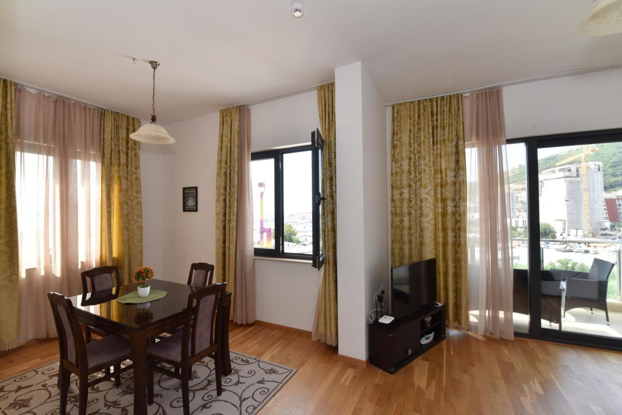 Lux Apartments Kristina 부드바 외부 사진
