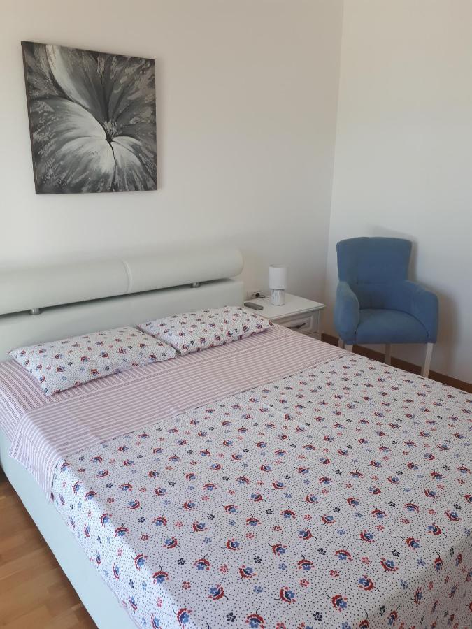 Lux Apartments Kristina 부드바 외부 사진