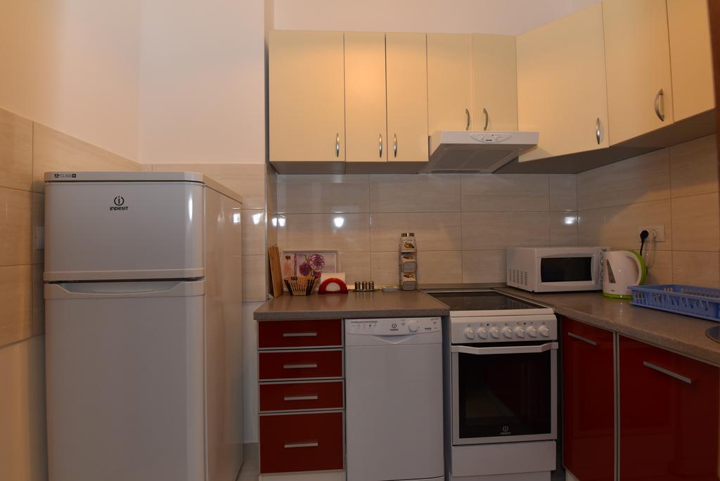 Lux Apartments Kristina 부드바 외부 사진