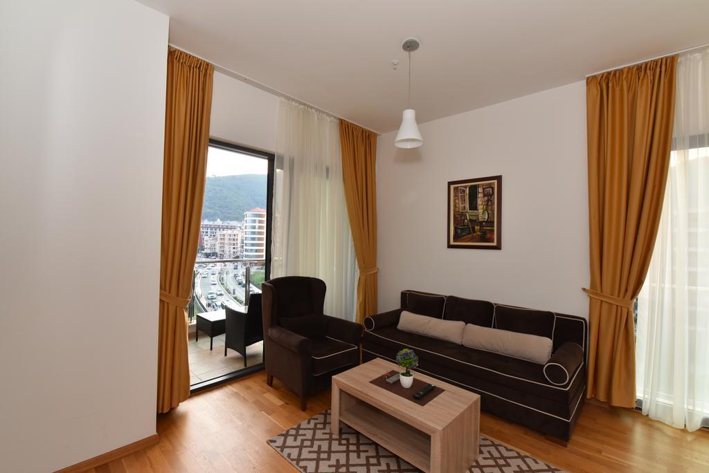 Lux Apartments Kristina 부드바 외부 사진