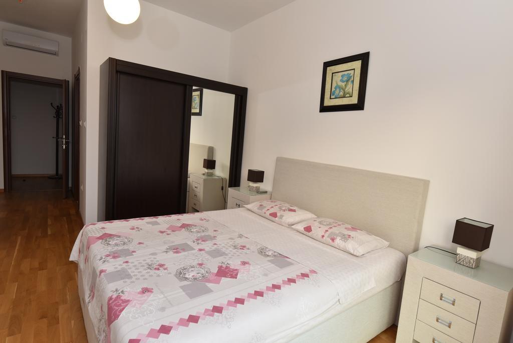 Lux Apartments Kristina 부드바 외부 사진