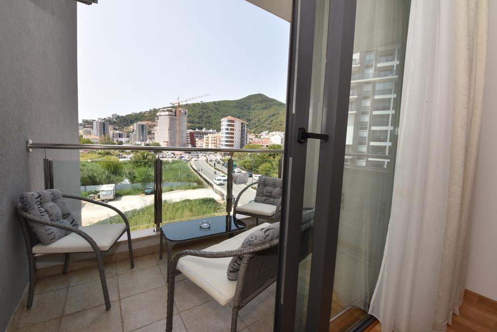 Lux Apartments Kristina 부드바 외부 사진