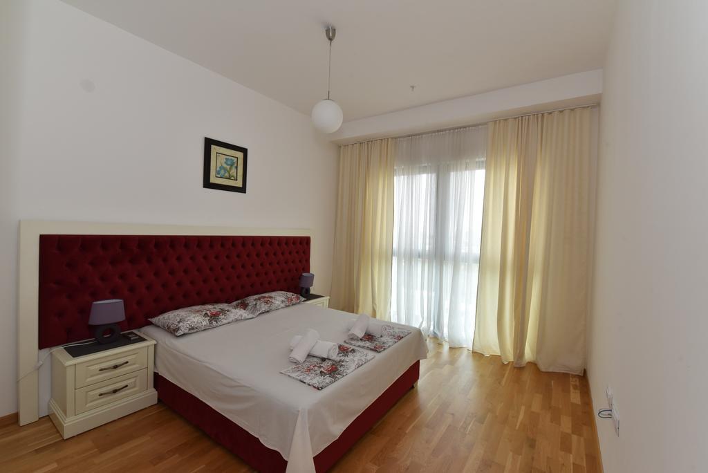 Lux Apartments Kristina 부드바 외부 사진