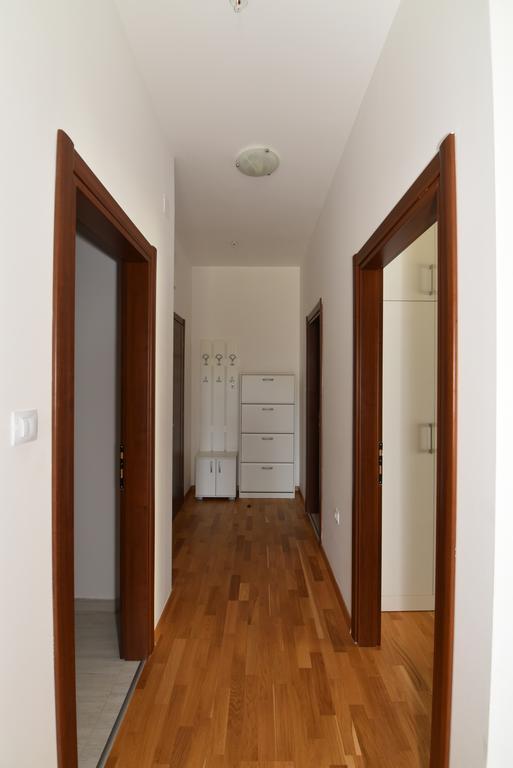 Lux Apartments Kristina 부드바 외부 사진