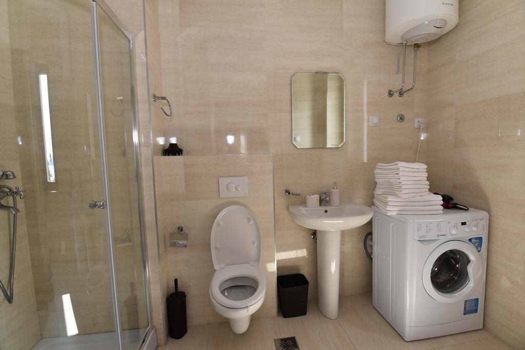 Lux Apartments Kristina 부드바 외부 사진