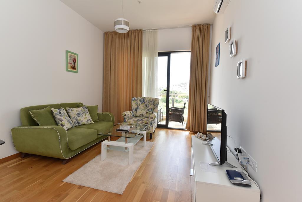 Lux Apartments Kristina 부드바 외부 사진