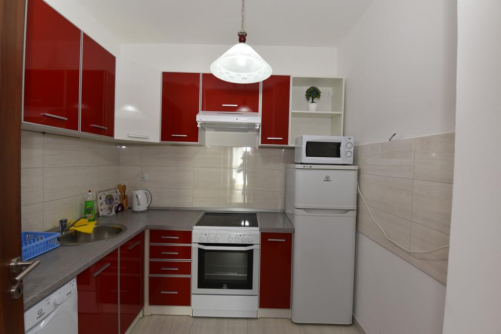 Lux Apartments Kristina 부드바 외부 사진
